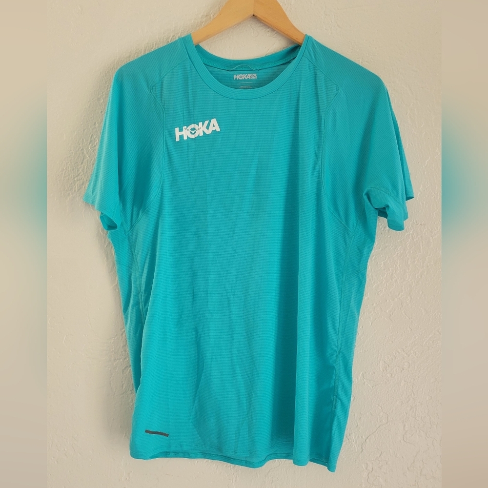 Hoka One One Performance Short Sleeve Size Medium